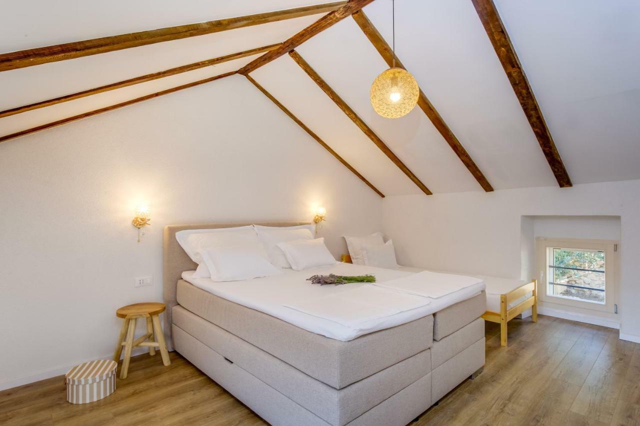 Casa Rustica Apartment Mali Losinj Luaran gambar