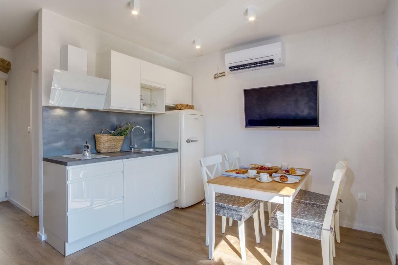 Casa Rustica Apartment Mali Losinj Luaran gambar
