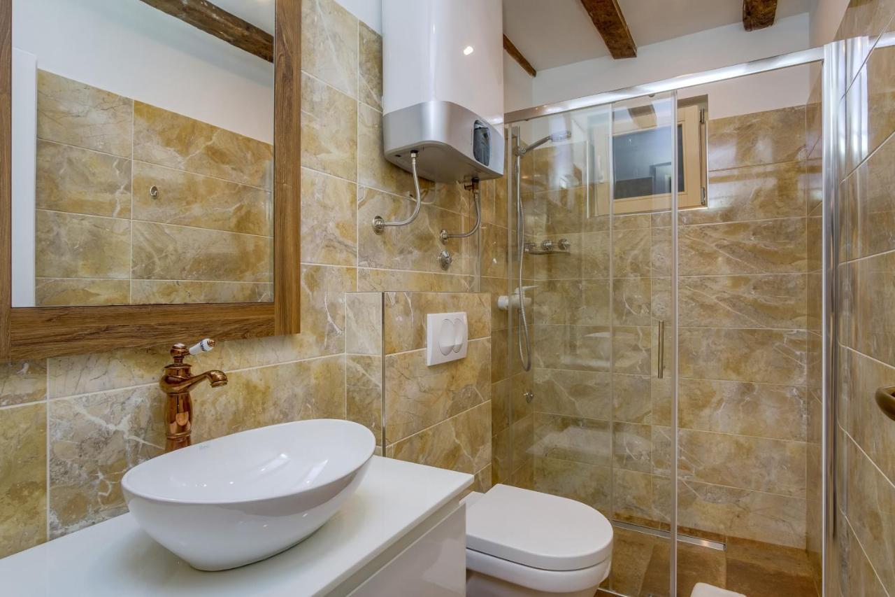 Casa Rustica Apartment Mali Losinj Luaran gambar